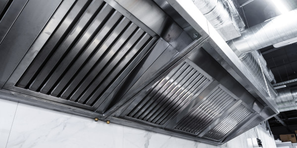 Limpiezas de Conductos de Extracción y Ventilación Montalbo · Cocina de Braserías