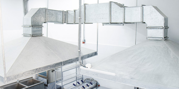 Limpiezas Campanas Extractoras de Cocinas Olivares de Júcar · Cocina de Campings