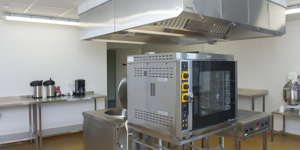 Limpiezas de Conductos de Extracción y Ventilación Minglanilla · Cocina de Hospitales